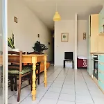 Bentos - In Centro A Hébergement de vacances Orosei